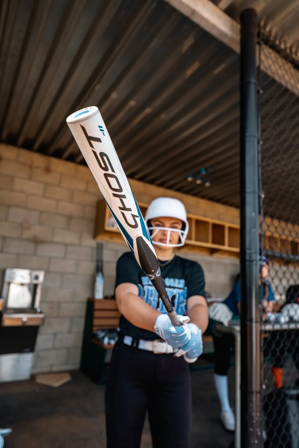 2023 Easton Ghost (-9) Double Barrel Fastpitch Softball Bat: FP23GH9