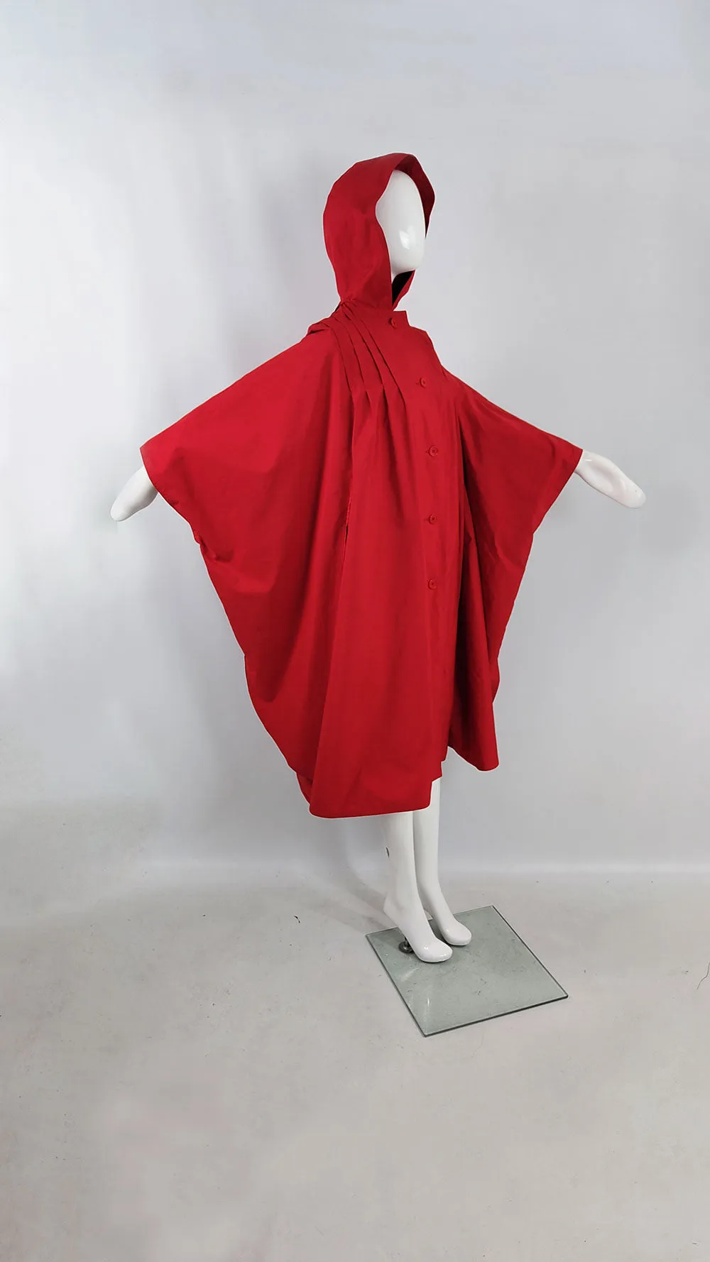 Bill Haire for Neiman Marcus Vintage Womens Red Cape, 1970s