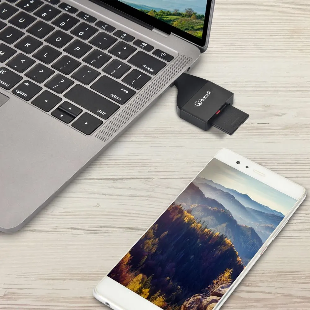 Bonelk USB-C to MicroSD/SD Adapter (Black)