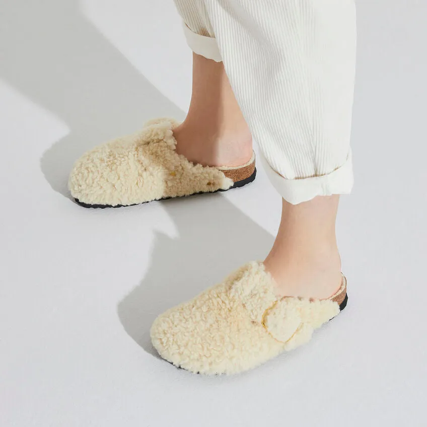 Boston Big Buckle Shearling - The Birkenstock Teddy Bear Clog in Eggshell