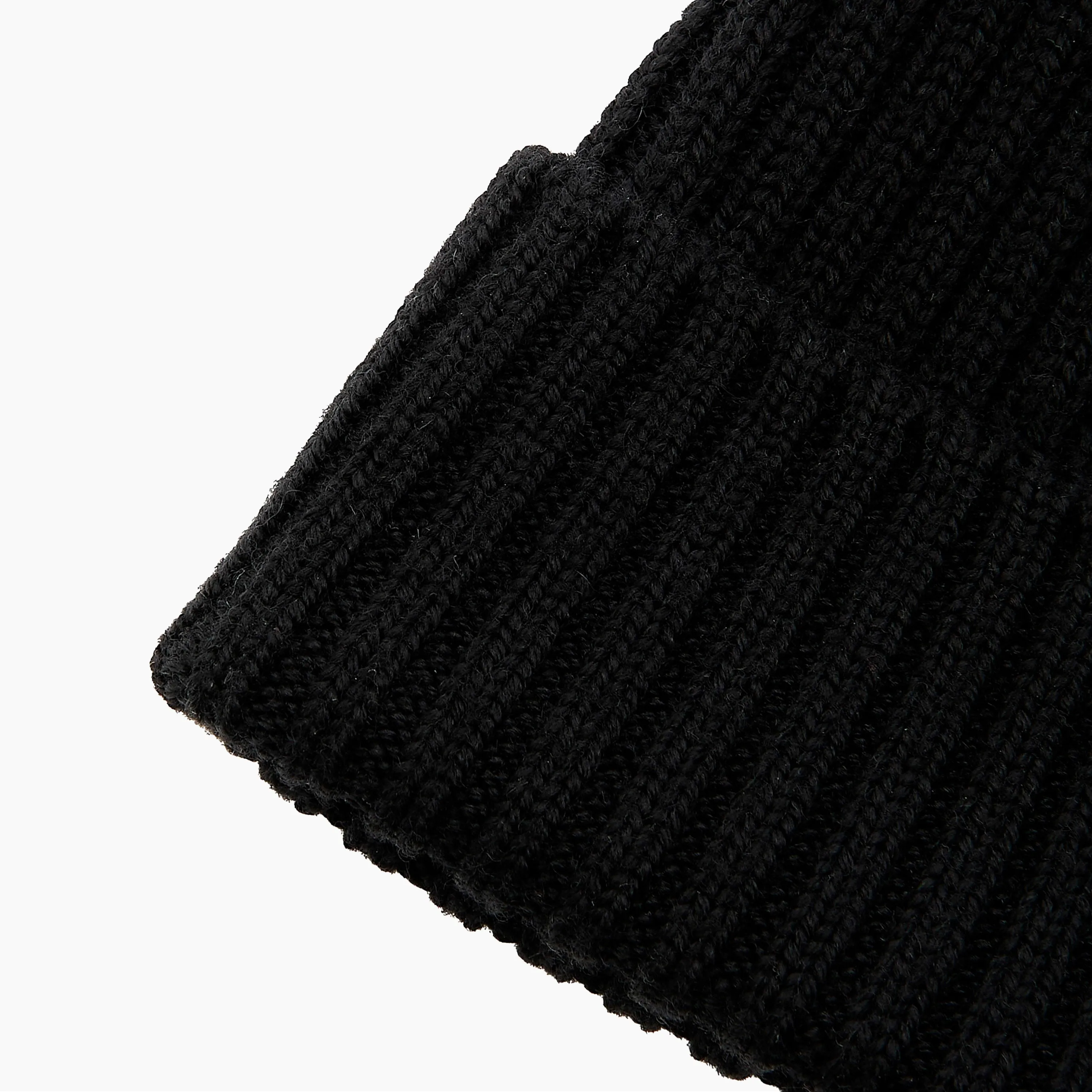 LACOSTE RIBBED BEANIE BASIC LOGO & BLACK - RB0001