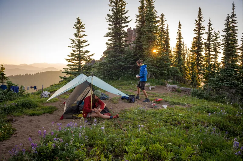 MSR Thru-Hiker Mesh House 2 Trekking Pole Shelter