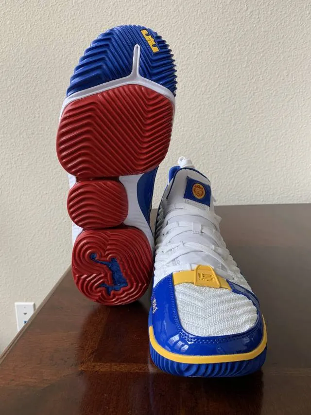 Nike lebron 16 superbron