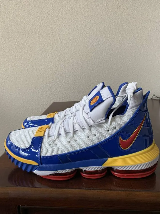 Nike lebron 16 superbron