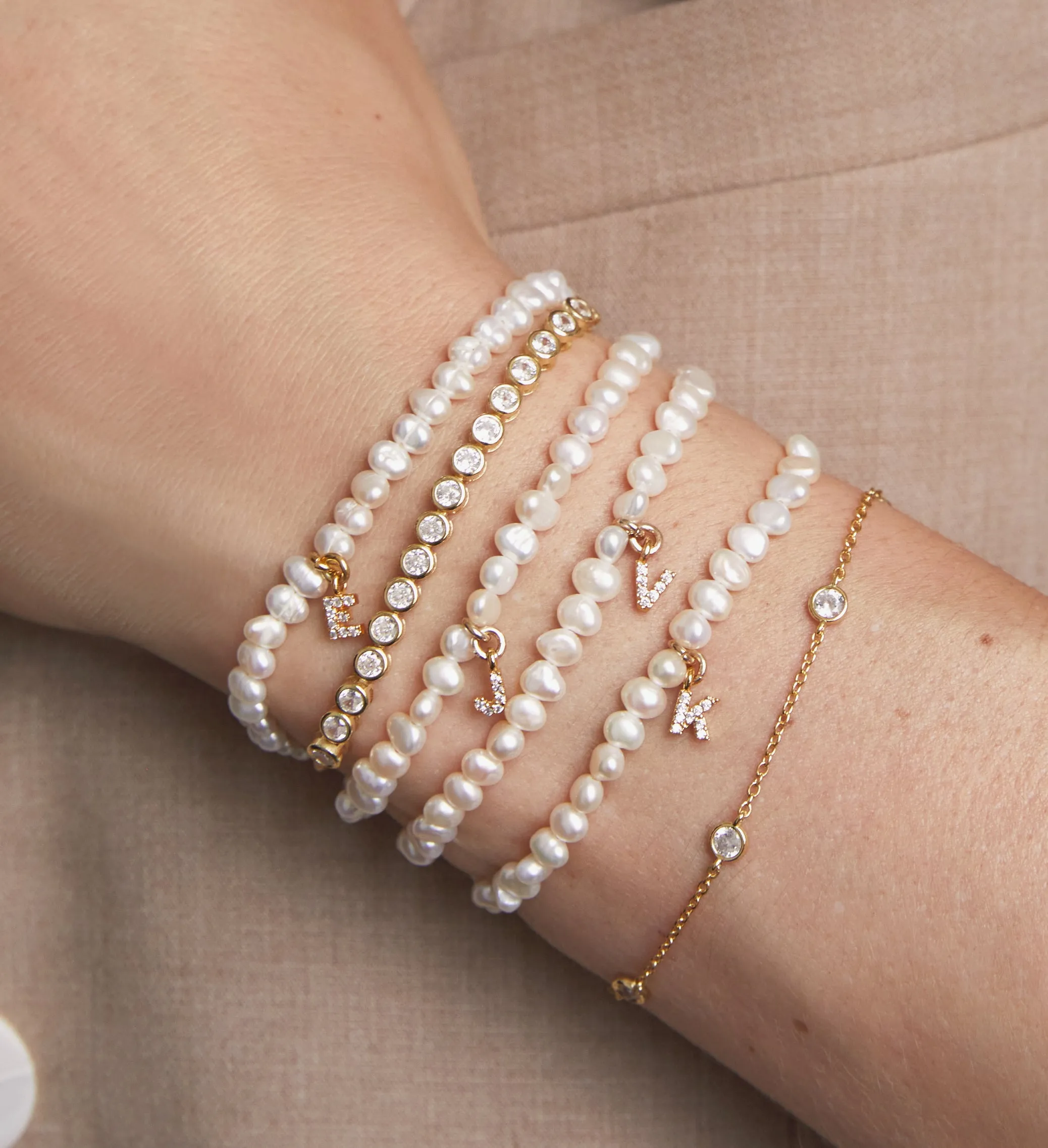 PEARL IDENTITY BRACELET GOLD