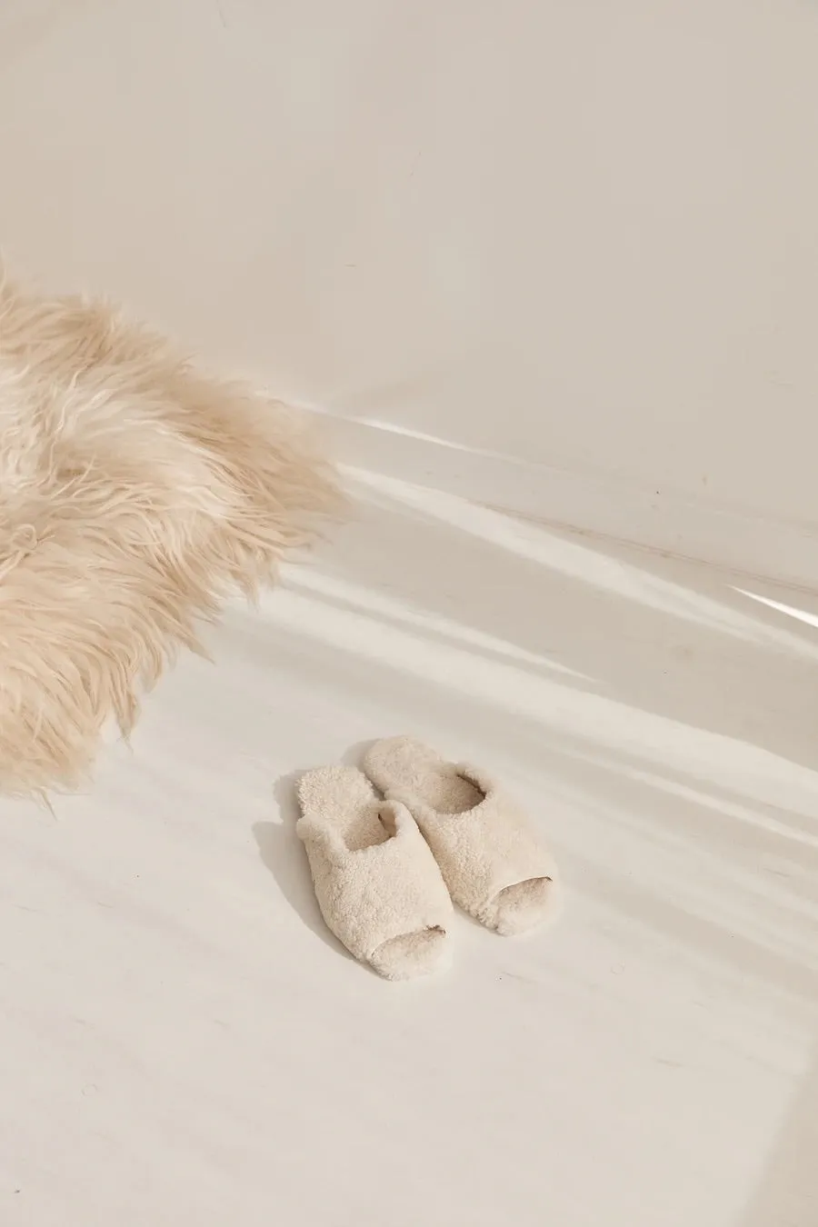 SHEARLING SLIPPER - ECRU