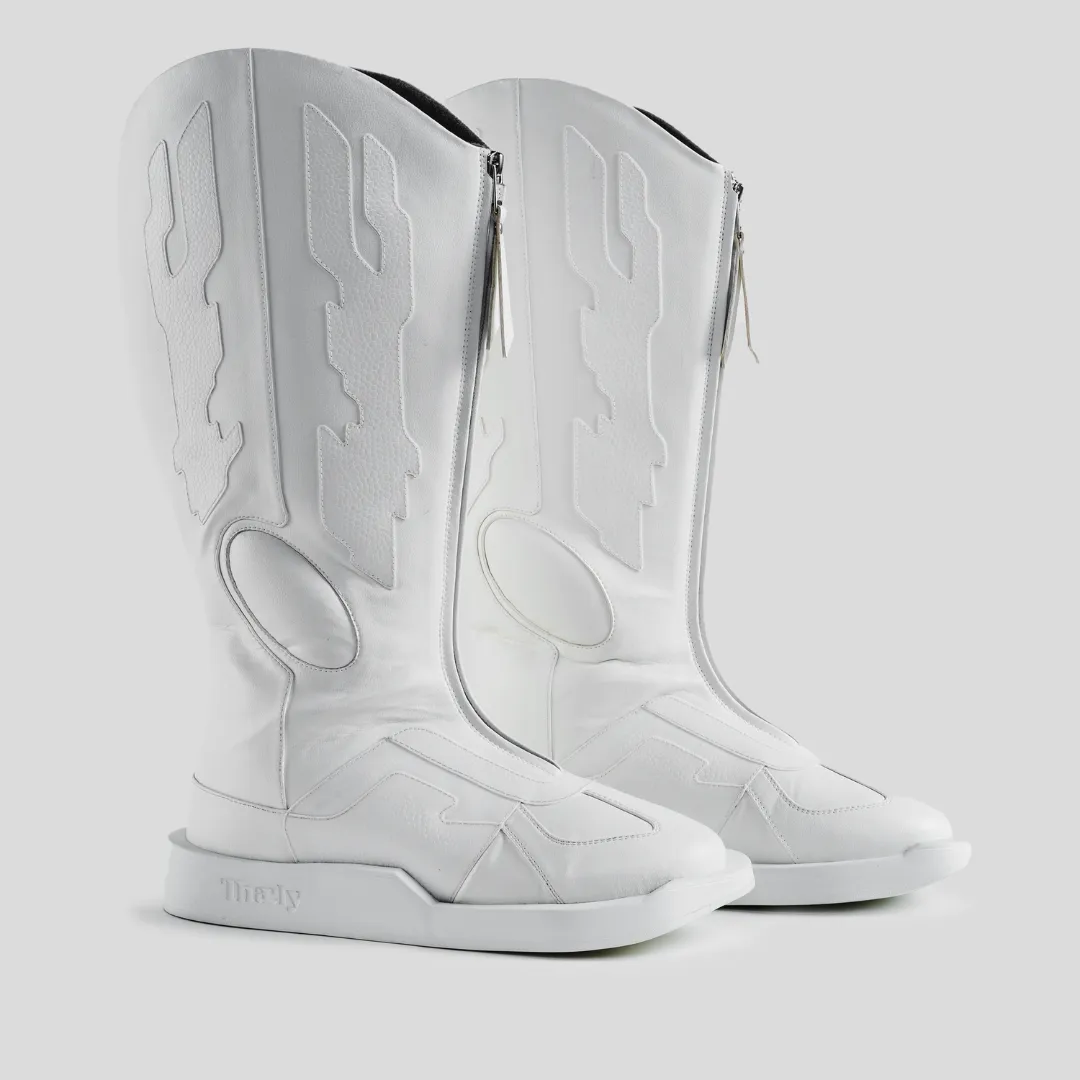 Thaely White Stork Reflex Boots | Sustainable Boots