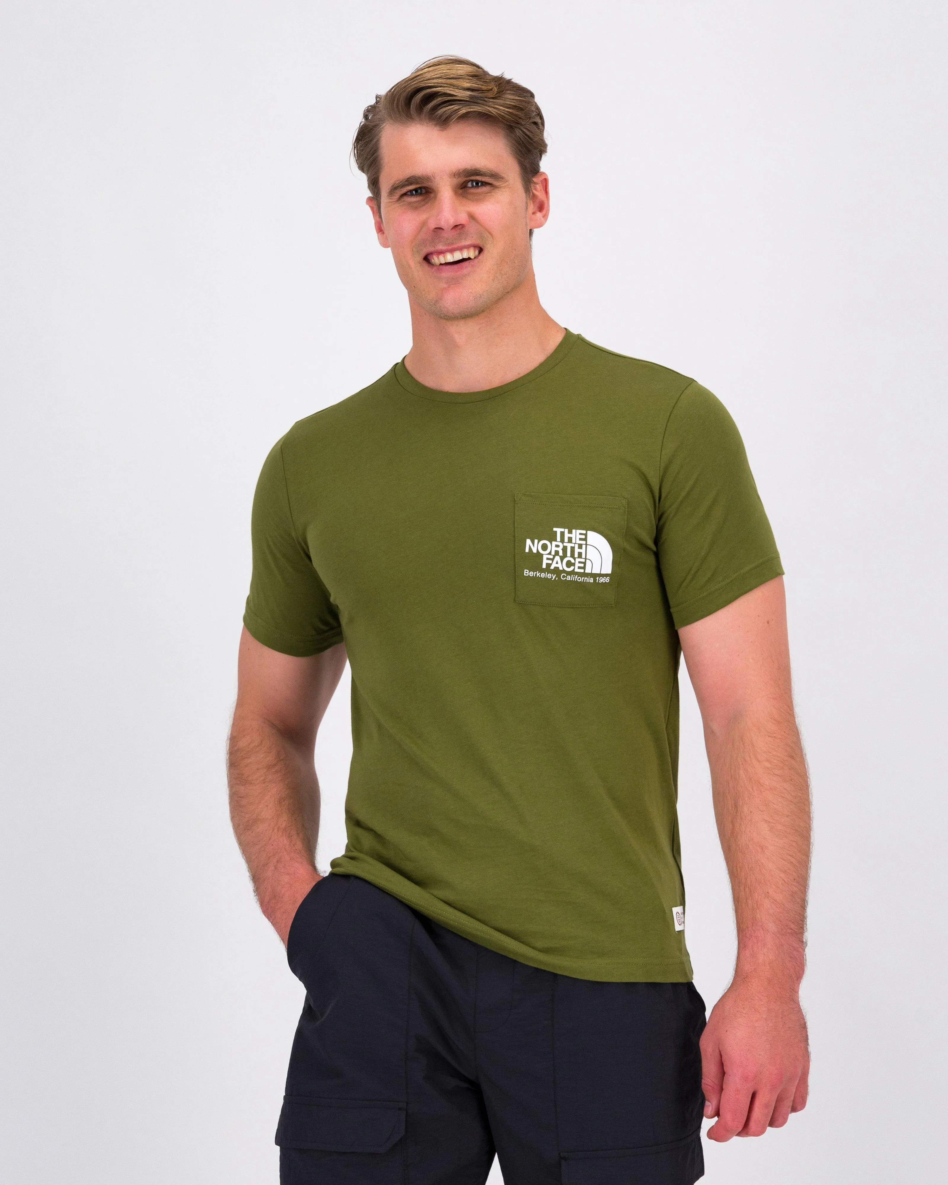 The North Face Men’s Berkeley California Pocket T-shirt | Cape Union Mart