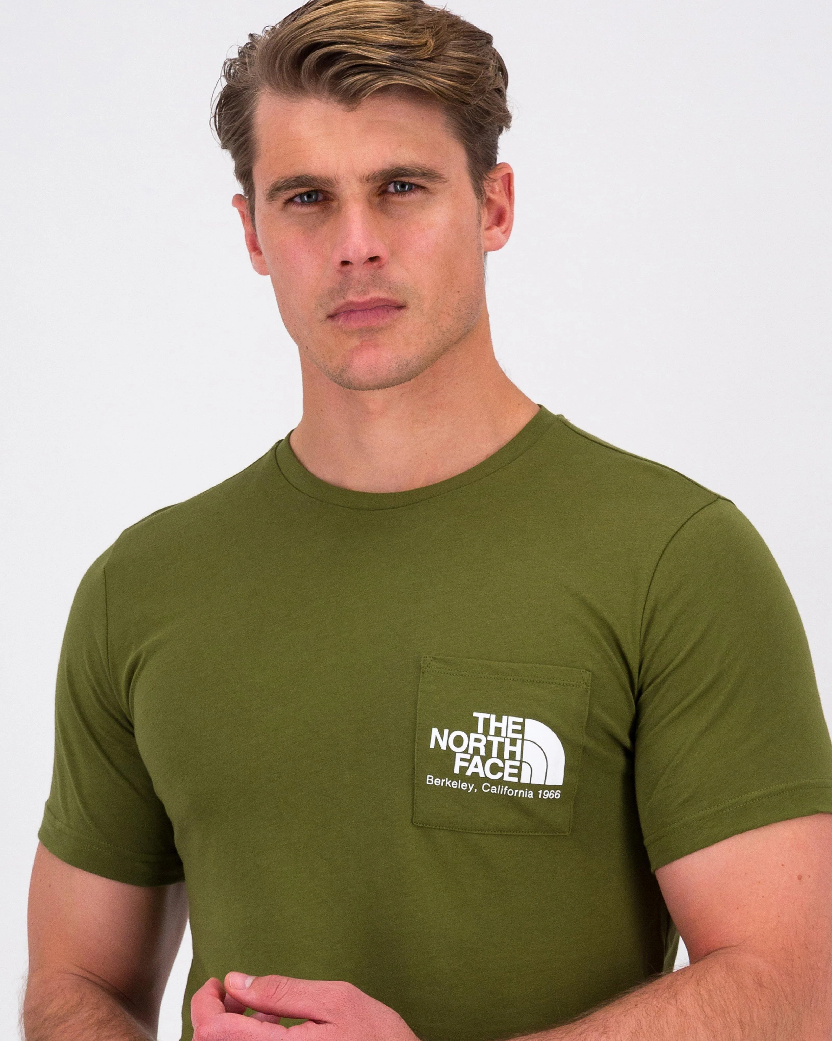 The North Face Men’s Berkeley California Pocket T-shirt | Cape Union Mart