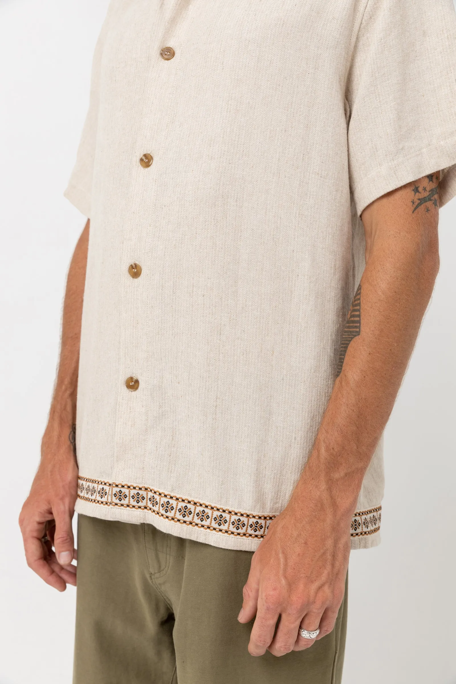 Trim SS Shirt Natural