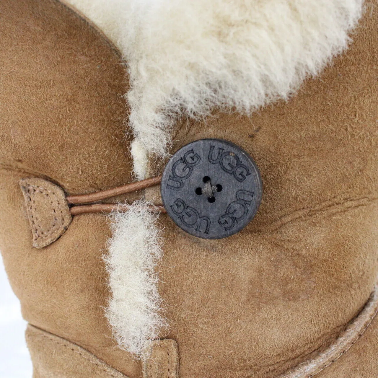 Womens UGG Boots Bailey Button Tan | UK 5